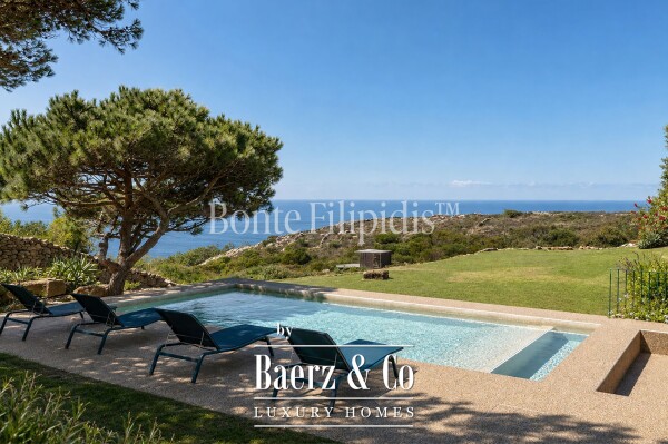photo 1 Beautiful luxury home in Colares, Azoia